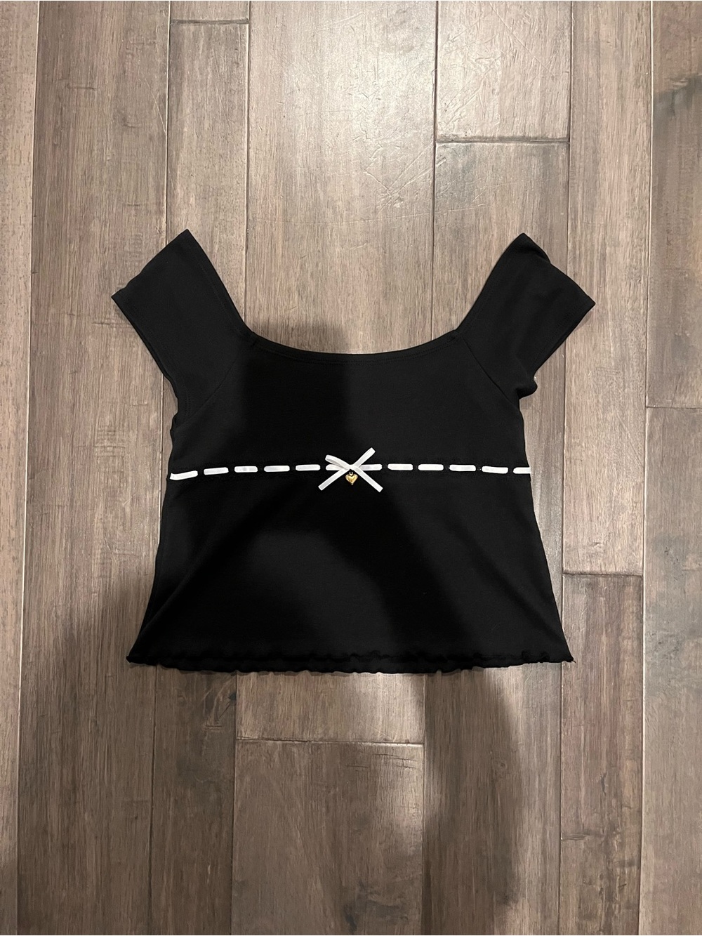 PacSun Black Off-Shoulder Crop Top with White Bow Trim